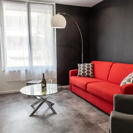 Champenois Garage Privatif Hypercentre 6 Pers Apartment Epernay Exterior photo