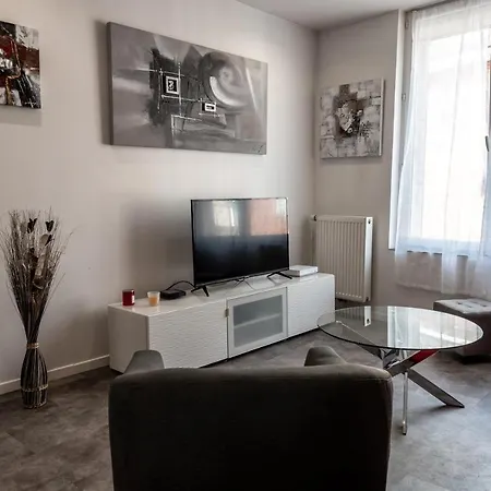 Champenois Garage Privatif Hypercentre 6 Pers Apartment Epernay Exterior photo